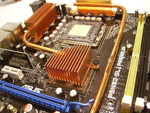 ASUS P5N32-SLI Premium